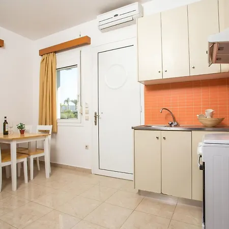Apartament Megat Jacuzzi Seaside Ialysos (Rhodes)